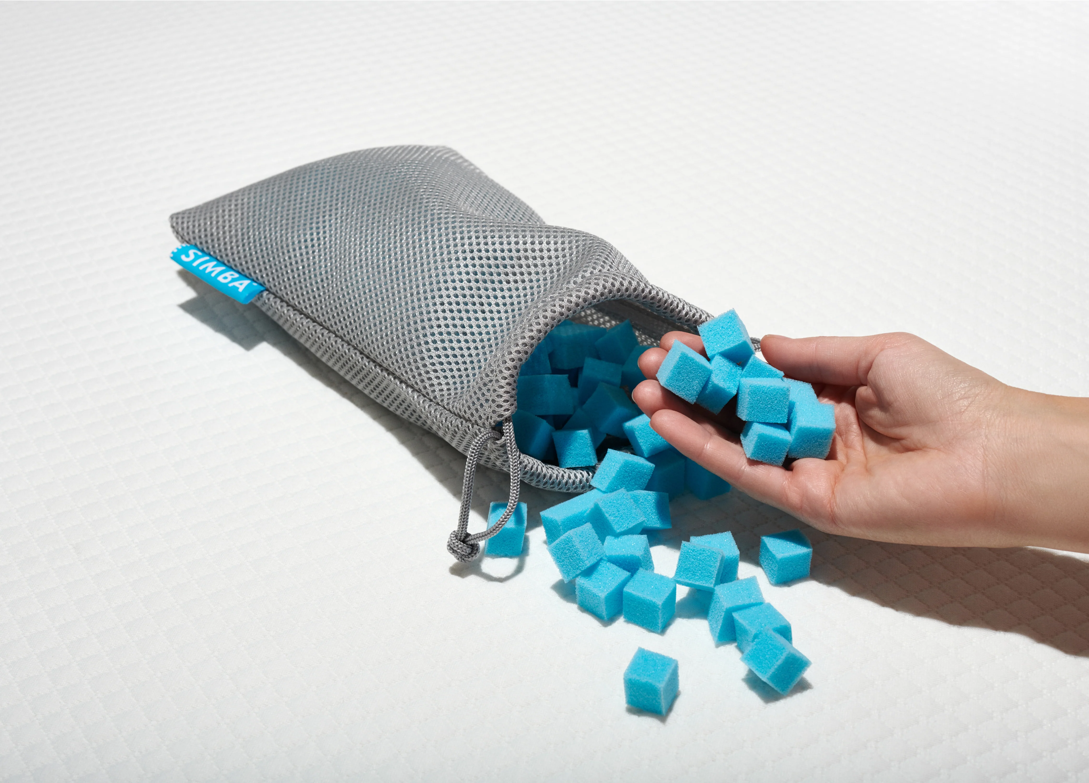 Simba Hybrid™ Pillow (Square), Refurbished - Image 4